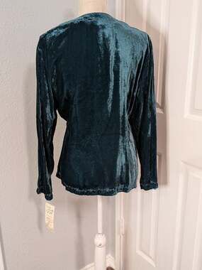 NWT J. Jill Velvet Wrap Beaded Embroidered Blouse Long Sleeve Top Size 12 Teal